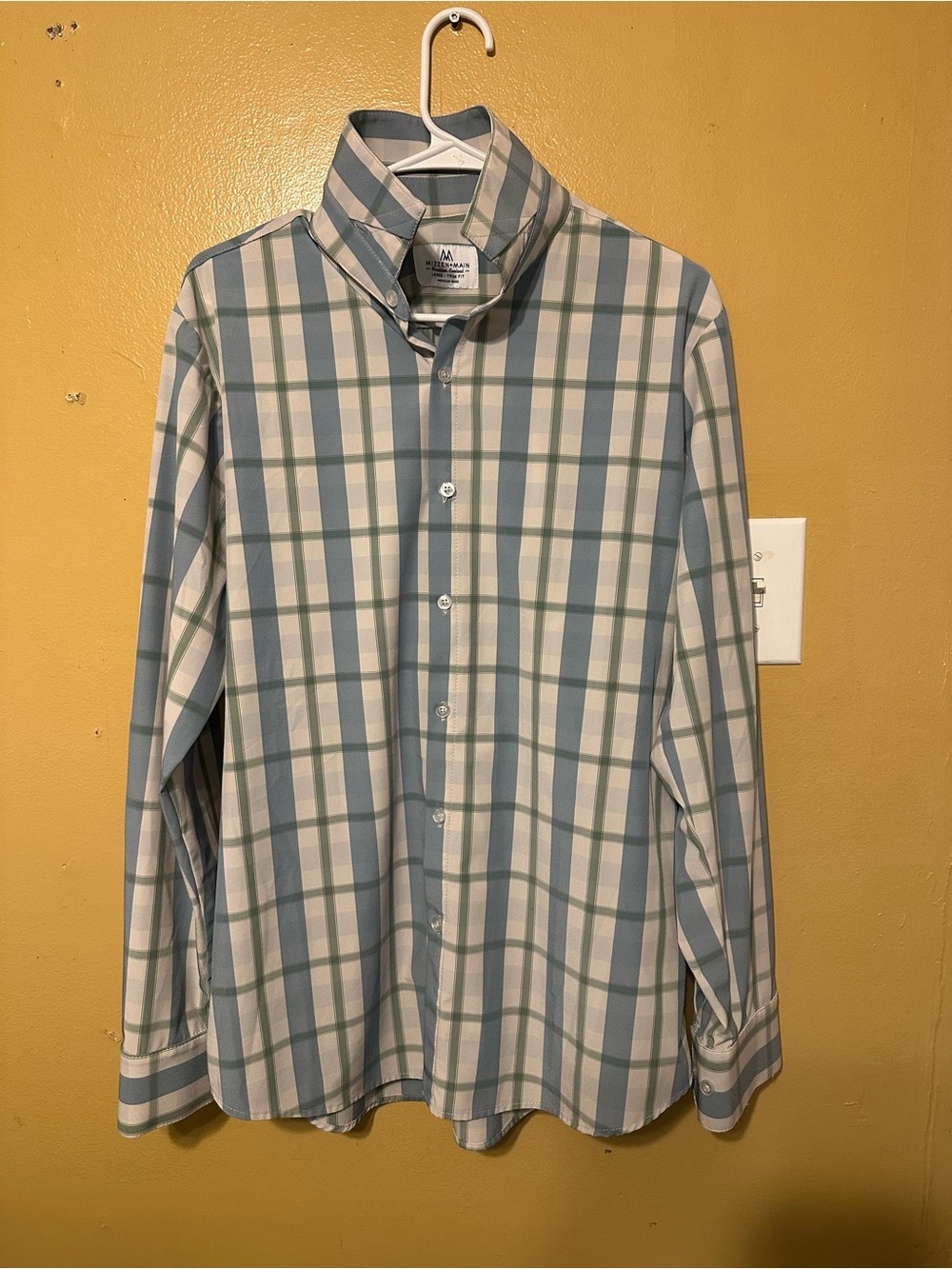Large Trim Fit Mizzen+Main Blue, White & Green Plaid Dress Shirt